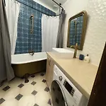 Maison Du Roy / Royal Chambers Appartement