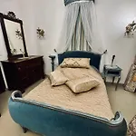 Maison Du Roy / Royal Chambers Saint-Antonin