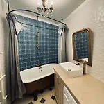 Maison Du Roy / Royal Chambers Appartement Saint-Antonin