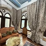 Maison Du Roy / Royal Chambers Appartement