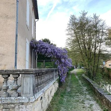 Maison Du Roy / Royal Chambers Apartment Saint-Antonin-Noble-Val
