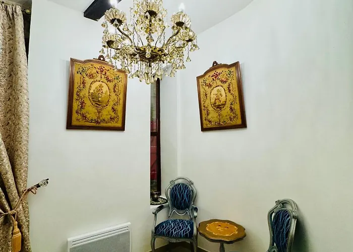 Apartman Maison Du Roy / Royal Chambers